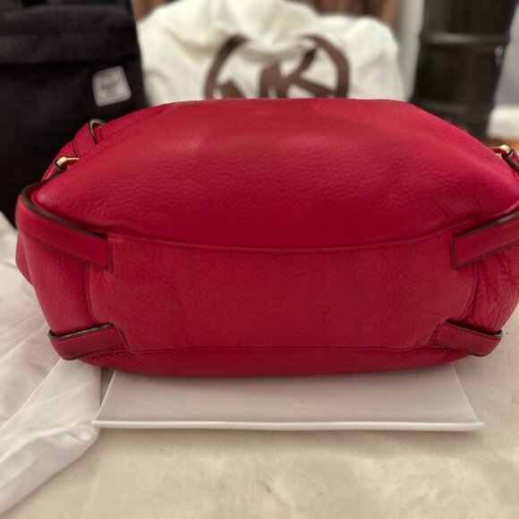 Michael Kors Red Leather Shoulder Bag – Gold Hardware - Picture 2 of 7
